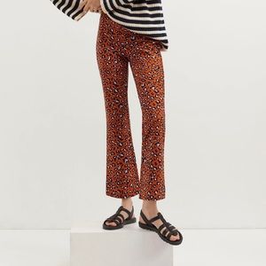 Fabulously fun leopard cropped kick flare pants
